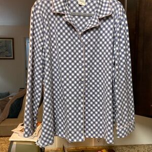 Soma cool night colour shirt with regular length drawstring elastic pants.